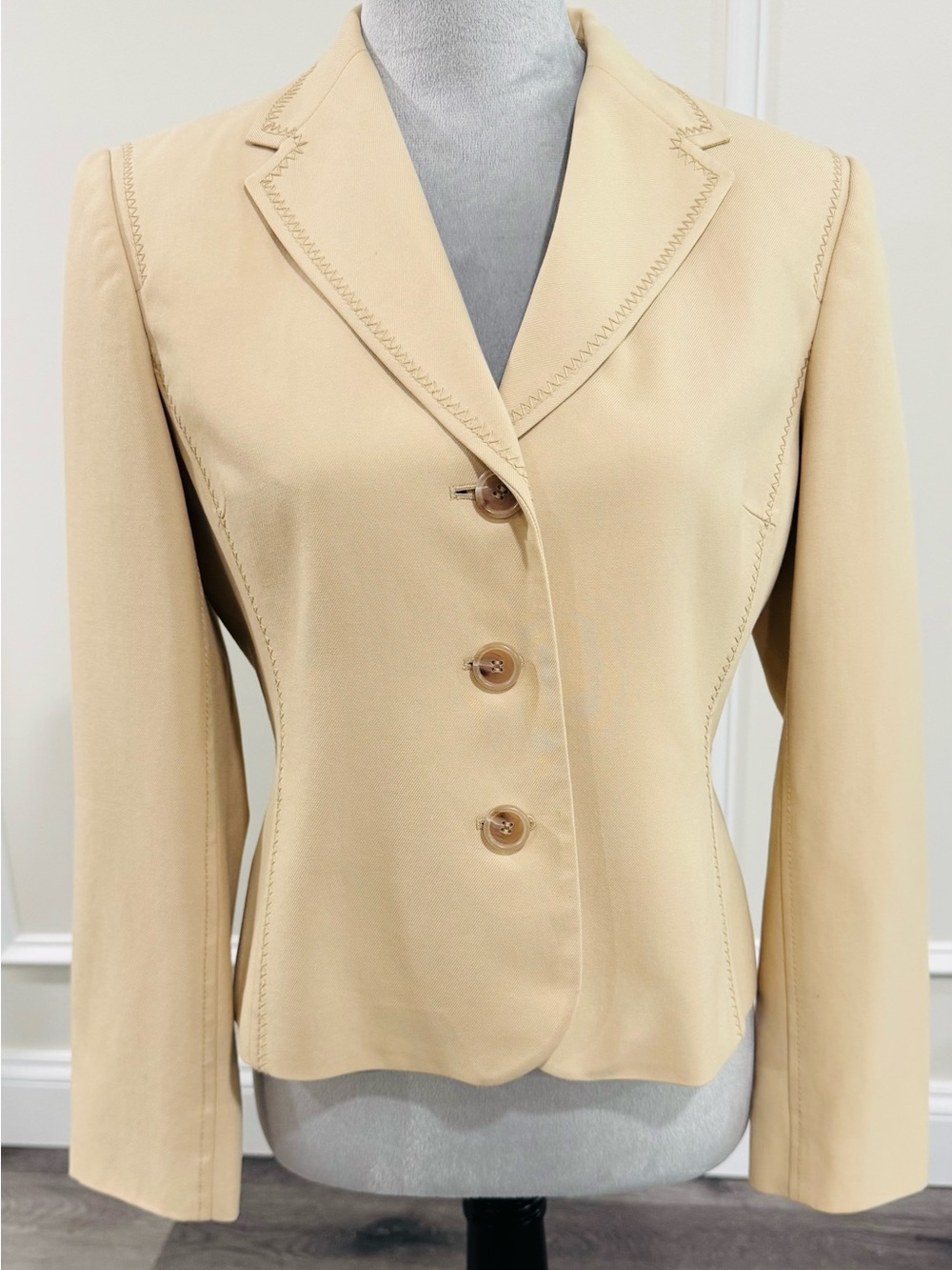 Ann Taylor Light Beige Tailored Blazer